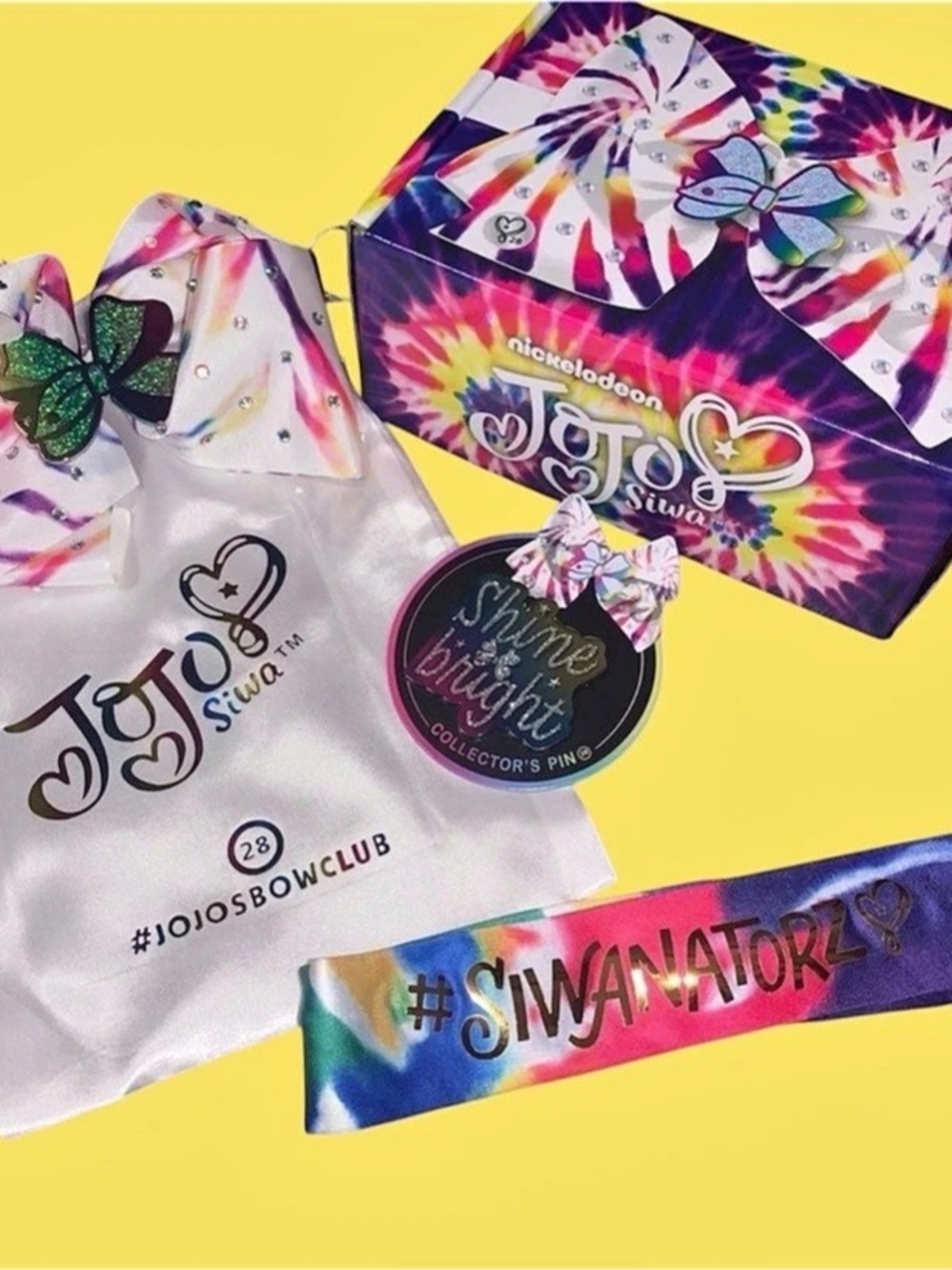 JoJo Siwa JoJo's Bow Club Box #28 Rainbow Rhinestone Bow Set